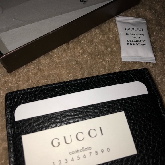 100% Authentic Black Leather Gucci Cardholder - Picture 5 of 7